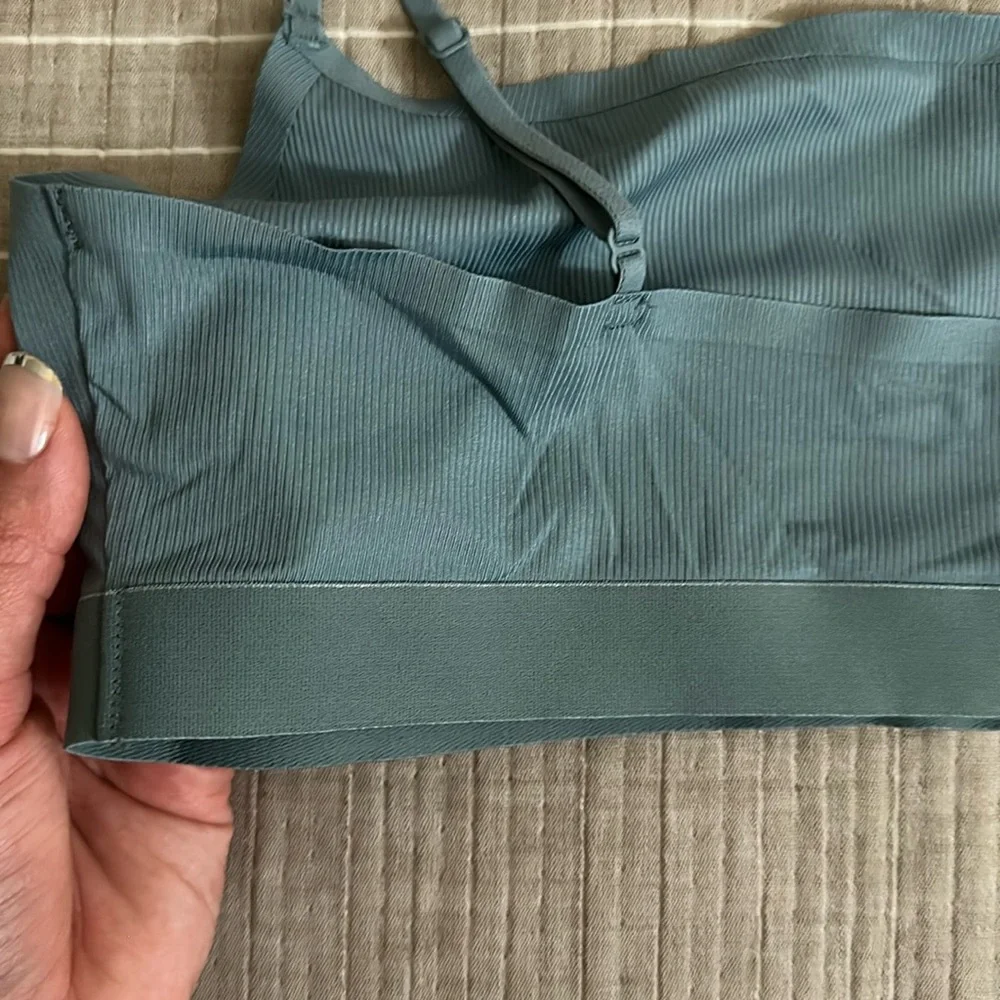 Skims bralette size M - Picture 5 of 5